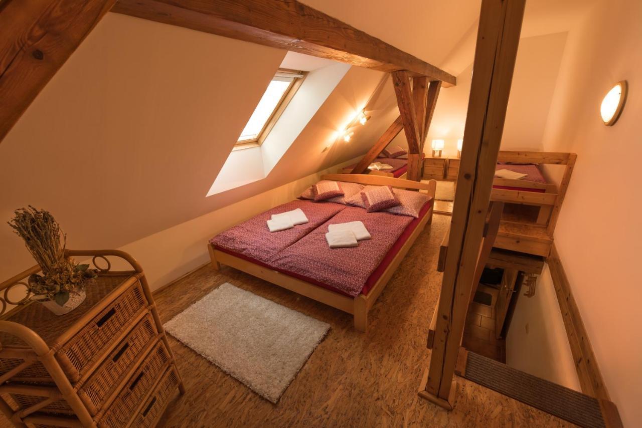 Apartmany Adrspach " U Kozaru " Teplice nad Metují Exterior foto