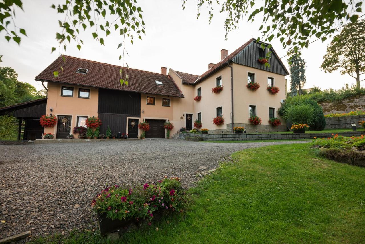Apartmany Adrspach " U Kozaru " Teplice nad Metují Exterior foto